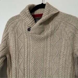 Men's Roots Canada Wool Cable Knit Button Cowl
Neck Sweater Size Small